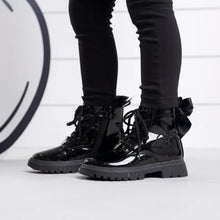 Load image into Gallery viewer, ADee AW26 Selene BTS Boot 101 Black