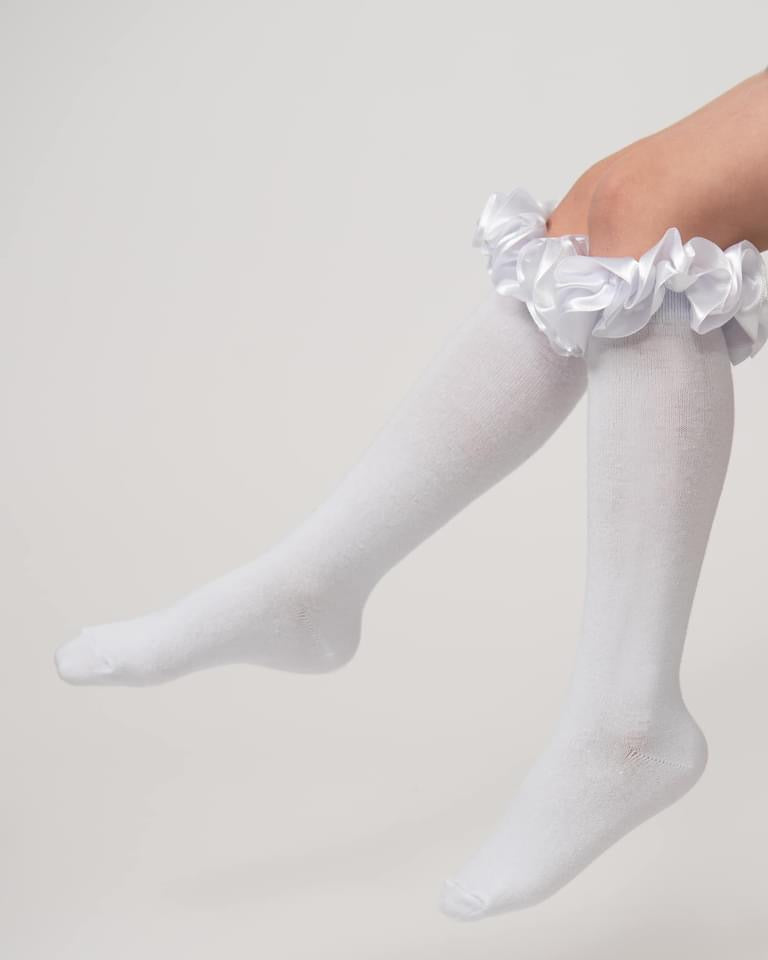 Caramelo AW24 Ruffle ribbon knee length socks White