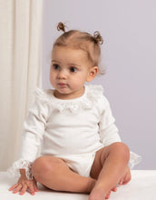 Load image into Gallery viewer, Caramelo AW24 Frilly King Sleeved Lace Trim Romper 034171 Ivory